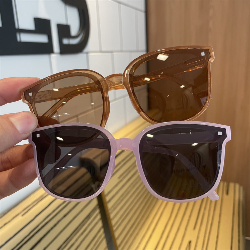 New children's folding sunglasses, candy-colored, fashionable and versatile, children's sunglasses sun protection sunglasses for boys and girls.