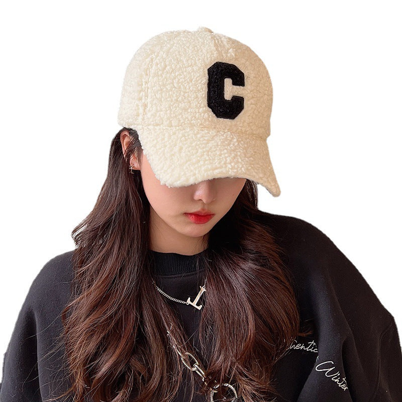 Autumn and winter lamb velvet letter C baseball cap for women, sun protection, sunshade, warm peaked cap, casual and versatile couple