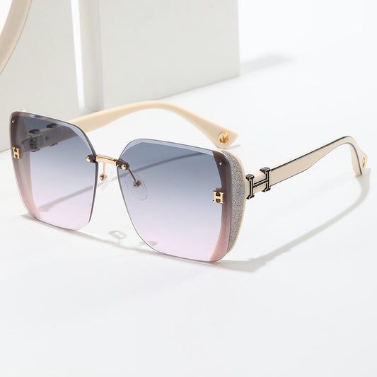 New Fashion Sunglasses Trendy Frameless Gradient Sunglasses Large Frame Anti-UV Women's Sun Square