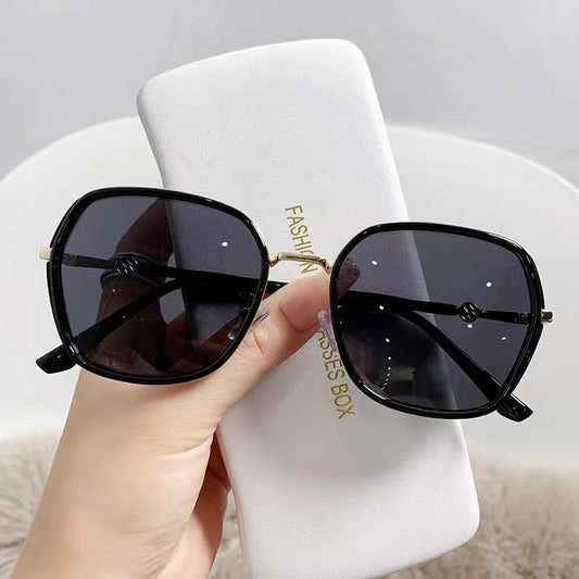 Sunglasses for Women 2024 New Polarized Sunglasses Anti-UV Driving Fashion Versatile Internet Celebrity Glasses